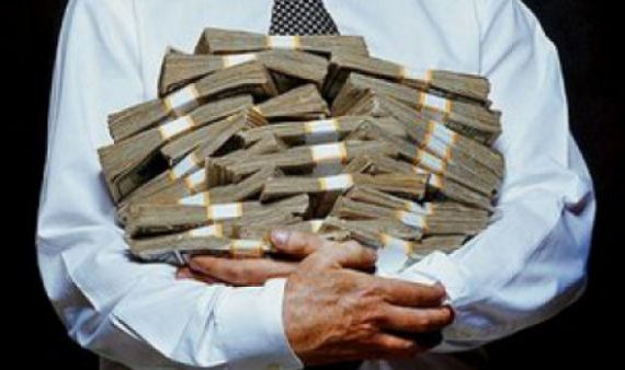 Guvernul a aprobat 73.000 de lei pentru persoanele disponibilizate de la SNIMVJ