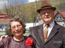 barb petru si laura 60 de an i1 Petru Barb, un primar cu cinci decenii în slujba comunității Văii Jiului și peste 60 de ani binecuvântați în familie