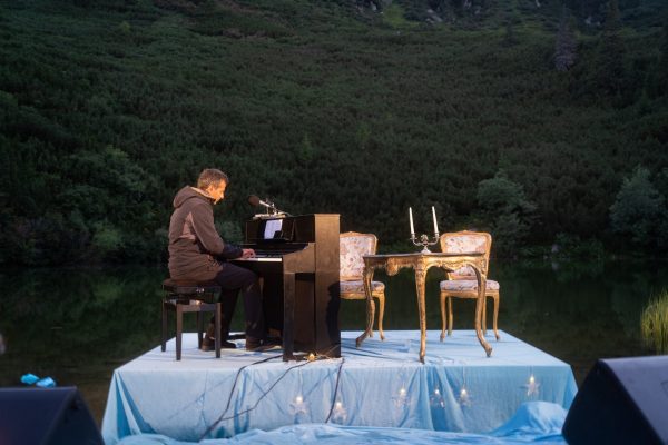 ”Pianul de sub stele”, concert de vis în Paradis !