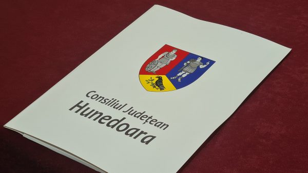Consiliul județean Hunedoara / Anunț dezbatere publică