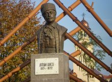Statuia libertății noastre / O poezie de Dorel Neamțu