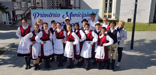 Sărbătoare de bun gust a comunității maghiare din Valea Jiului