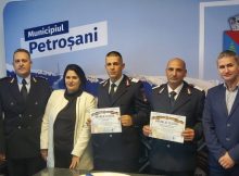 Pompierii din Valea Jiului care au luptat cu focul în Grecia, premiați la revenirea acasă