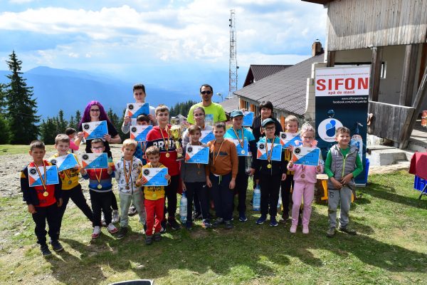 Stațiunea Parâng, gazdă de succes pentru campionii sportului minții la Cupa Parângul Mic