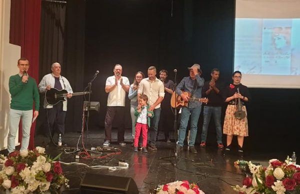 Folk ”high-class” la Festivalul ”Cântec pentru prieteni – In Memoriam Tatiana Stepa” de la Lupeni