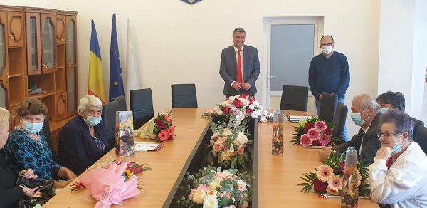 ”Oameni de aur” premiați la Lupeni pentru fidelitatea în familie