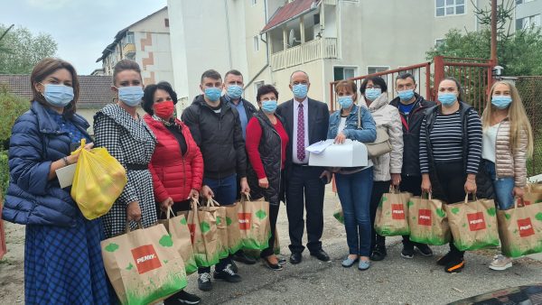 Daruri pentru bunici din partea Organizației PSD Hunedoara
