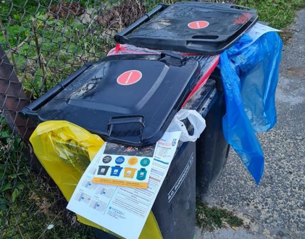 Campanie de informare privind colectarea selectivă a deșeurilor, la Petrila