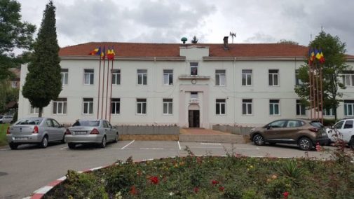 Clădirile administrației locale de la Uricani, reabilitate din fonduri europene