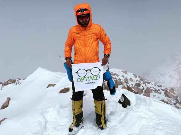 Petroșeneanul Adrian Ahrițculesei a pornit într-o nouă expediție montană, cu dorința de a cuceri cel mai înalt vârf al Africii