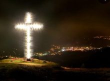 Se sting luminile în Vale / O poezie de Mirela Cocheci