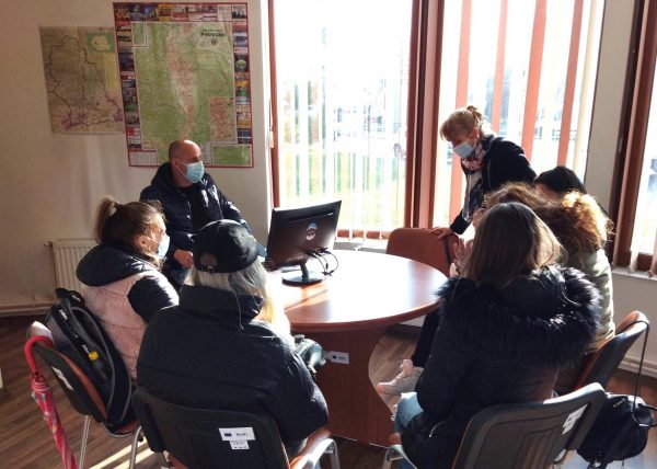 Viitori agenți de turism, în vizită la CNIPT Petroșani