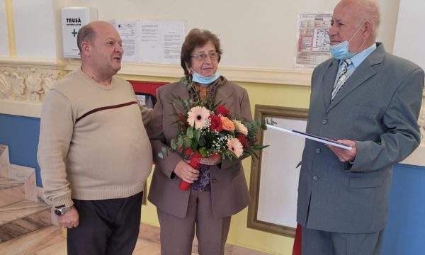 Premii de excelență oferite de administrația locală din Lupeni