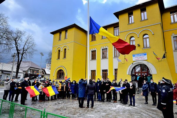 Sărbătoare cu limite, de Ziua Națională a României, în Valea Jiului