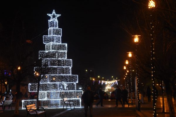 Târg de Crăciun la Petroșani între 11-30 decembrie