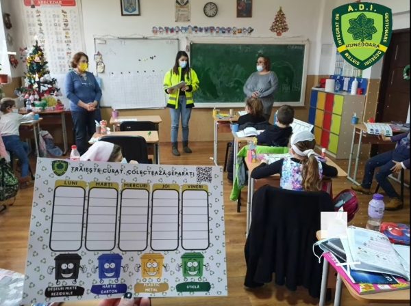 Campanie de informare privind colectarea selectivă în școlile primare din județul Hunedoara