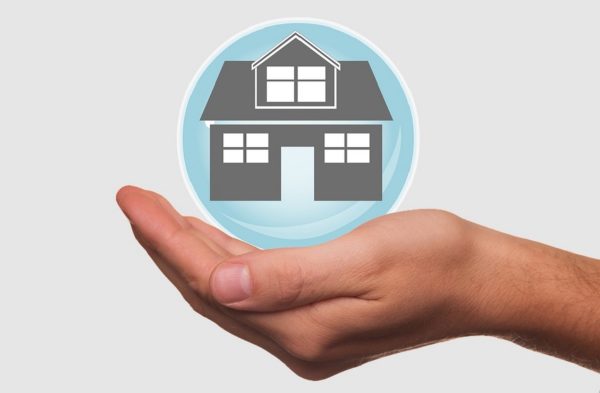 Asigurarea obligatorie și facultativă pentru locuință. Ce riscuri acoperă fiecare și cum alegem polița care oferă protecție maximă