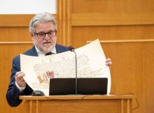 Regizorul Silviu Purcărete a primit titlul de Doctor Honoris Causa al Universității „Lucian Blaga” din Sibiu