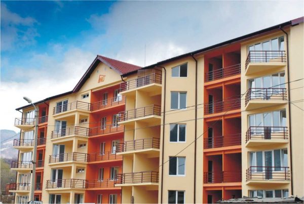 Noul bloc ANL de la Lupeni urmează să fie dat în folosință