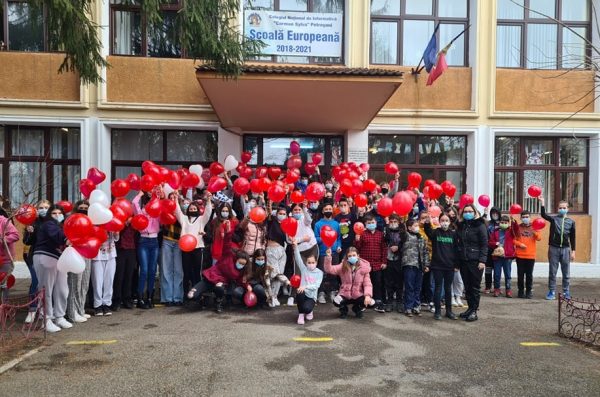 De Dragobete, INFOPET iubește românește !