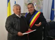 Diplome de excelență și plachete de onoare pentru seniori remarcabili ai orașului Uricani
