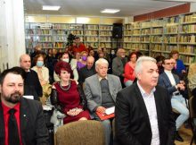 Antologie vivantă a liricii hunedorene, prezentată la Biblioteca județeană ”Ovid Densușianu” din Deva, cu prilejul Zilei Mondiale a Poeziei