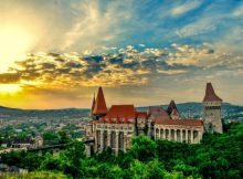 Patru nominalizări hunedorene în concursul privind ”Destinația Anului 2023” în România. Votează și tu!