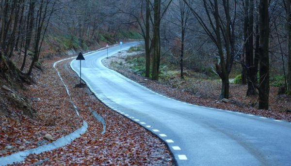 Restricții de circulație joi, 21 aprilie, pe DJ705A spre Sarmizegetusa Regia