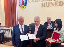 Veteranul de război col.(r) Nicolai Loznean, cetățean de onoare al județului Hunedoara