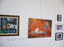 Manifest artistic împotriva tăierii mieilor, la galeria de artă din Hunedoara