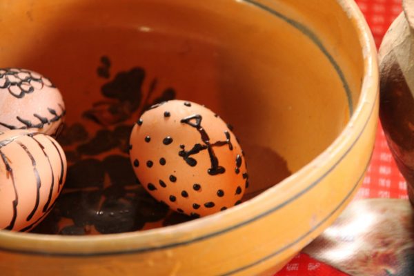 ”Atunci va învia Hristos, când se va înroși oul acesta !”