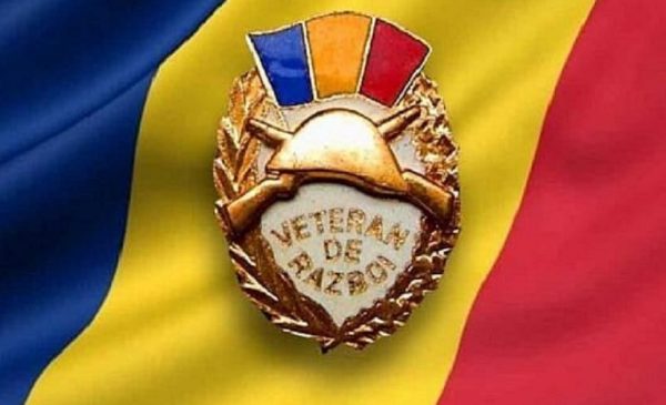 Au mai rămas cincisprezece… Onor veteranilor de război hunedoreni!