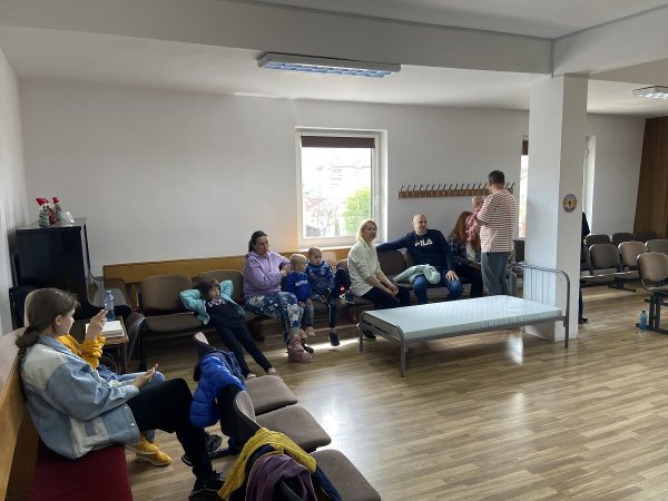 Consultații medicale pentru refugiații din Ucraina, la Hunedoara și Hațeg