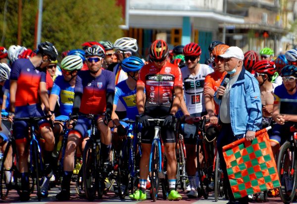 La Deva se dă startul tururilor de ciclism în județul Hunedoara