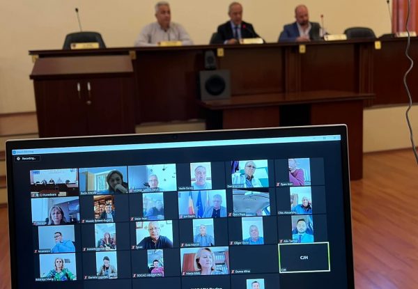 Consiliul județean Hunedoara alocă bani pentru achiziția de aparatură medicală la Spitalul de Urgență Deva