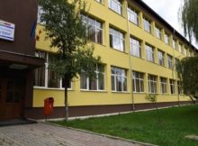Comunicat de presă / Dotarea Colegiului Național Carmen Sylva cu echipamente și materiale de protecție epidemiologică