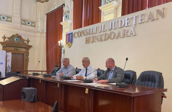 Consiliul județean Hunedoara continuă investițiile pentru sănătate