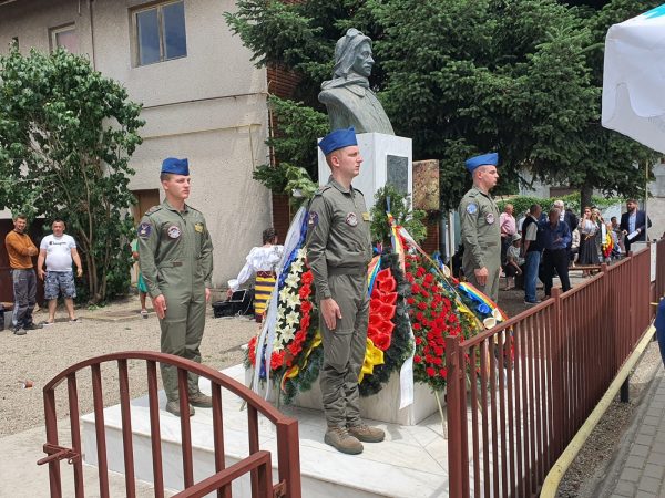 Pionierul aviației române, Aurel Vlaicu omagiat la Binținți