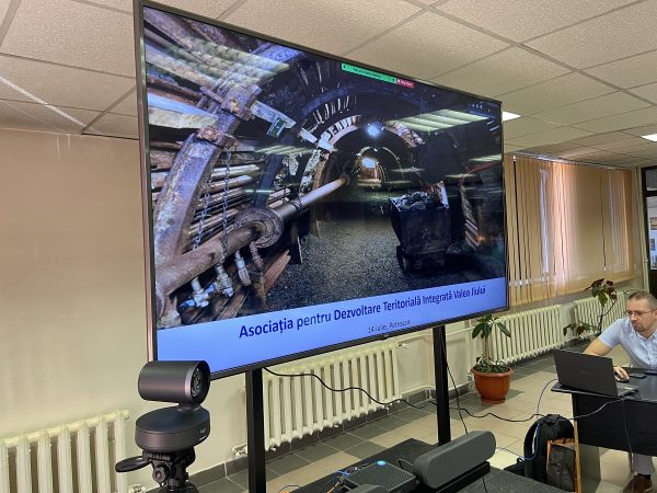 Conferință ”TRACER” la Universitatea din Petroșani, pe tema tranziției de la cărbune la energia verde în Valea Jiului