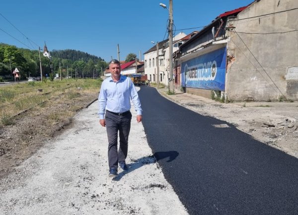 Lucrări de reabilitare a infrastructurii rutiere în zona dintre străzile Viitorului și Tineretului din municipiul Lupeni