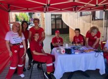 Voluntarii de la Crucea Roșie Petroșani au demarat acțiunea ”Canicula”