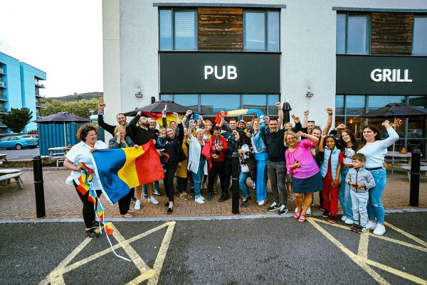 A reușit ! Petroșeneanul Avram Iancu e primul român care a traversat înot Canalul Bristol