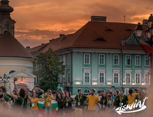 Festivalul ISWinT, organizat de Liga AC din Universitatea Politehnica Timișoara, vine anul acesta cu o temă provocatoare: „Reunite. Rebuild. Restart”