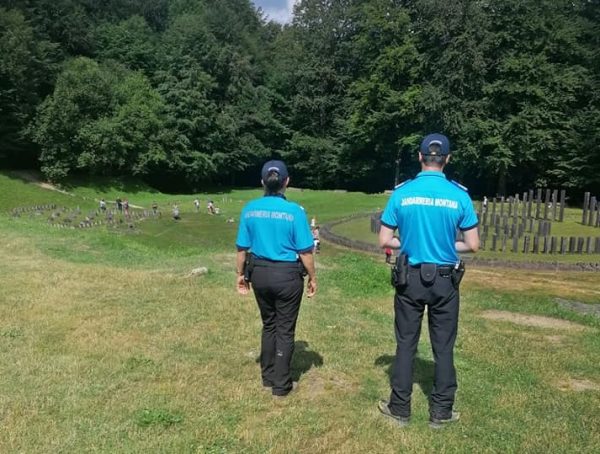 Jandarmii montani la datorie în zona cetăților dacice