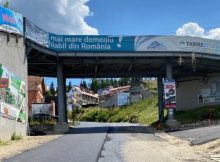 Covor nou de asfalt pe drumul județean din stațiunea turistică Straja Lupeni