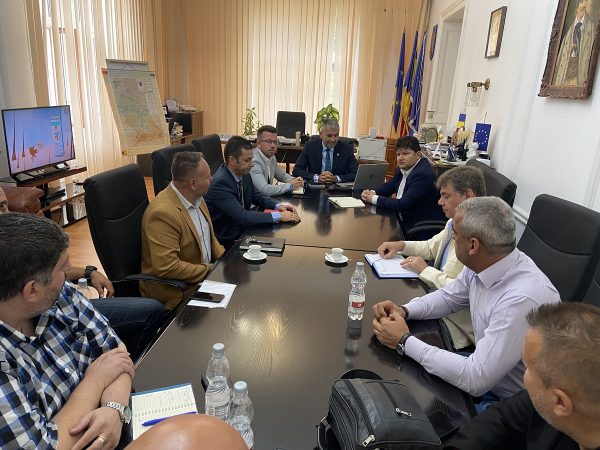 Situația CEH și a Văii Jiului, temă de dialog cu sindicatele la Prefectura Hunedoara