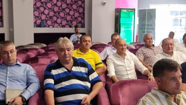 Primari din Valea Jiului, în documentare la AOR privind  perspectiva de dezvoltare locală prin fondurile din  actualul și viitorul exercițiu financiar european