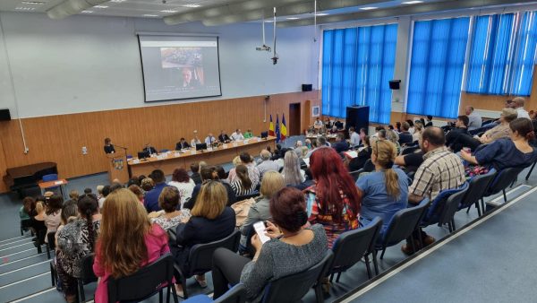 Laurențiu Nistor, ferm în dezbaterile privind noile legi ale educației