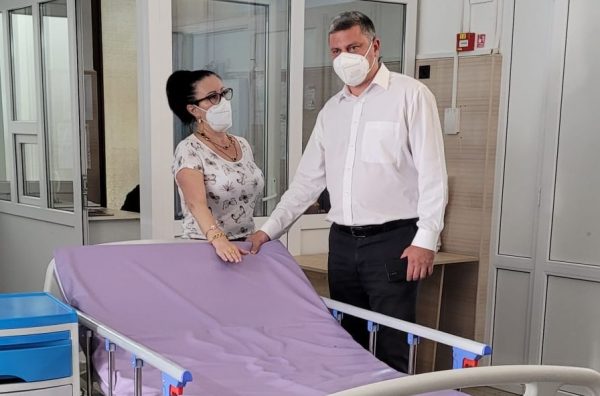 Peste 100 de paturi de spital noi la Spitalul Municipal din Lupeni