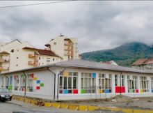 Noua grădiniță din Cartierul Bucura 2 de la Uricani este pregătită pentru a-i întâmpina pe primii săi beneficiari